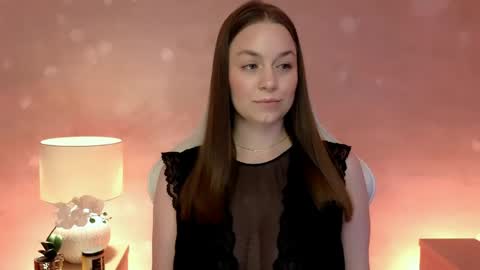 Snapshot of milafleur chatting on 05.29.26 Mila Fleur online show from 05.29.26