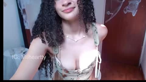 Snapshot of milah_hearrty chatting on 10.26.25 Milah online show from 10.26.25