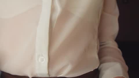 Mila online show from 04.10.26