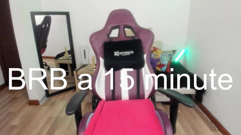 Snapshot of milakunisxx chatting on 09.30.25 Lorena online show from 09.30.25