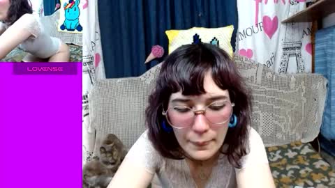 Mila-Lunala online show from 09.18.25