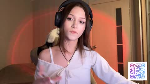 milamiuu online show from 03.06.26