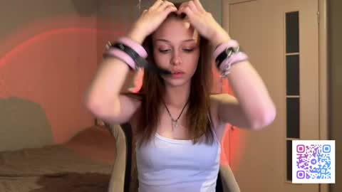 milamiuu online show from 04.07.26