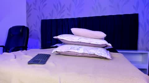 Daphne online show from 02.27.26