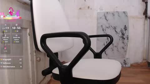 Snapshot of milana_sexwife chatting on 10.16.25 Dan and Milana online show from 10.16.25