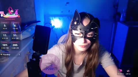 Snapshot of milana_sexwife chatting on 10.27.25 Dan and Milana online show from 10.27.25