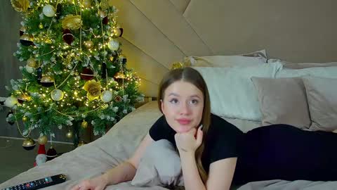 MilanaBalmain online show from 12.24.24