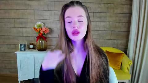 MilanaBalmain online show from 02.17.25