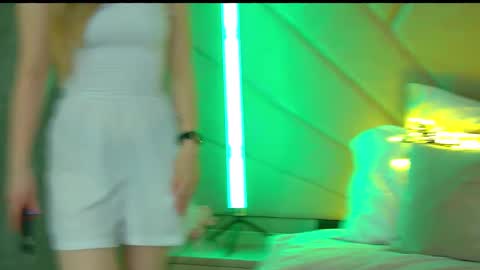 MilanaBalmain online show from 03.04.25