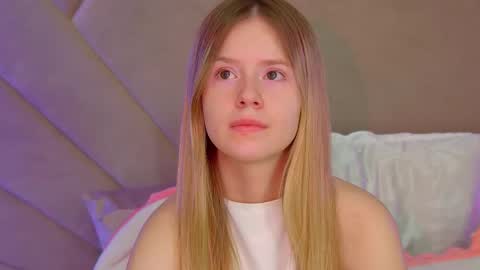 MilanaBalmain online show from 11.18.25