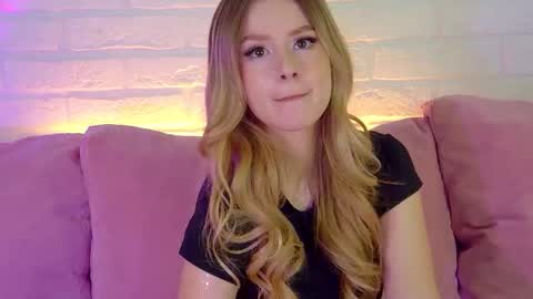 MilanaBalmain online show from 11.26.25