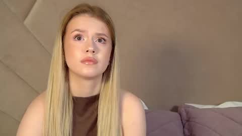 MilanaBalmain online show from 04.12.26