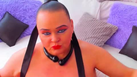 Lana online show from 02.17.25