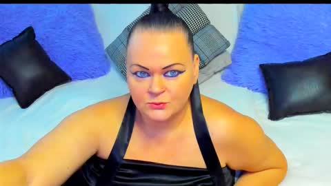 Lana online show from 11.24.25