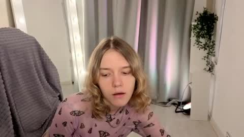 Milaray online show from 05.21.26
