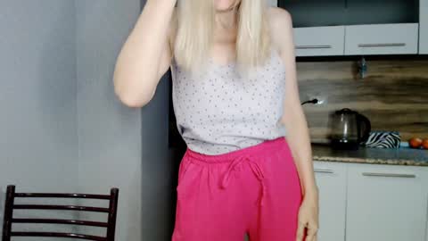 Milena online show from 01.17.25