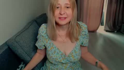 Milena online show from 06.19.26