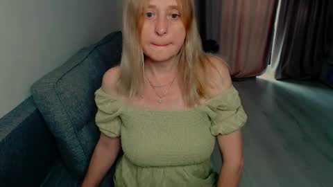 Milena online show from 06.23.26