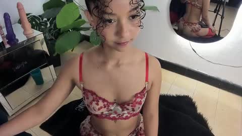 milanx2 online show from 02.19.25