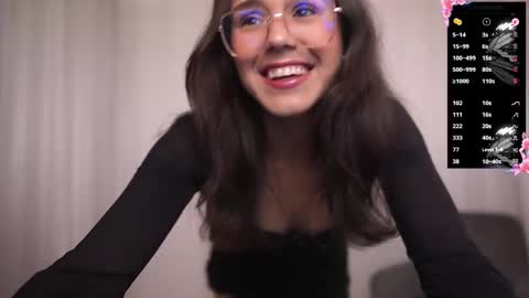 Snapshot of milanianew chatting on 09.14.25 milanianew online show from 09.14.25