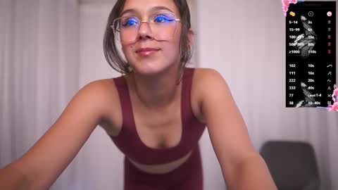 Snapshot of milanianew chatting on 10.04.25 milanianew online show from 10.04.25