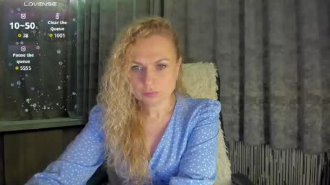Snapshot of milanna_x chatting on 05.27.26 milanna_x online show from 05.27.26