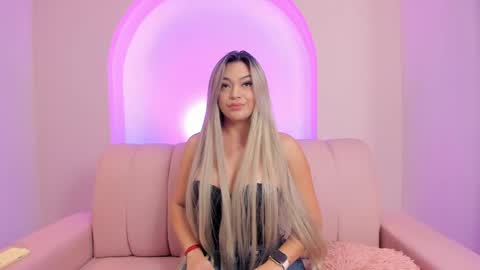 Sexy Mila  online show from 06.04.26