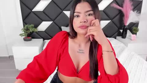  S  online show from 06.25.26