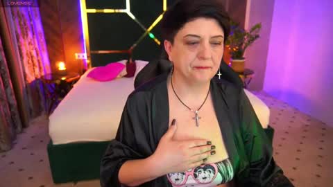 milaskyy online show from 03.09.25