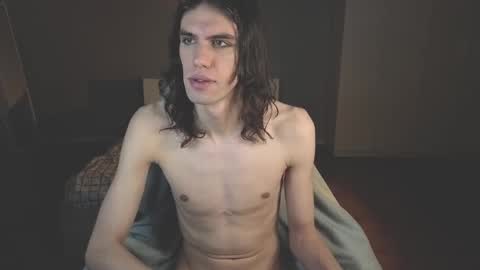 Mila online show from 10.05.25