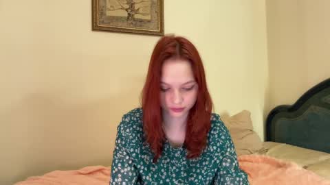 Snapshot of milav_ chatting on 05.08.26 Lana online show from 05.08.26