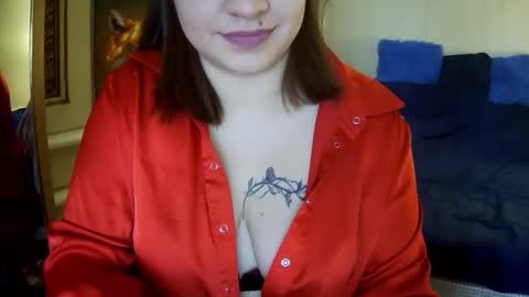 Milaxcute online show from 09.22.25