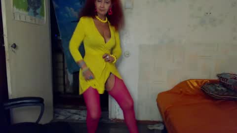 Snapshot of milayadflow chatting on 06.30.26 MilayaDFlow online show from 06.30.26