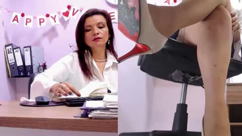 Milena online show from 02.17.25
