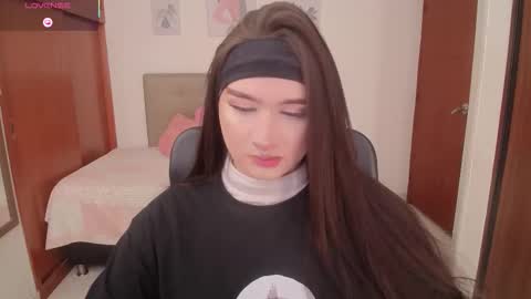 Miley online show from 12.19.25