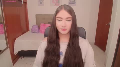 Snapshot of miley_baker chatting on 02.17.26 Miley online show from 02.17.26