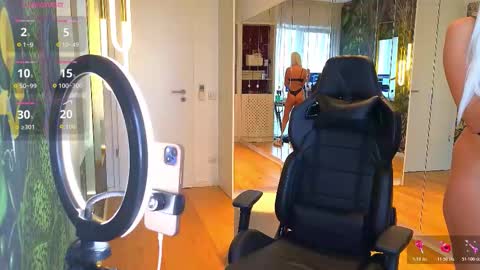 Miley Sin online show from 02.13.26