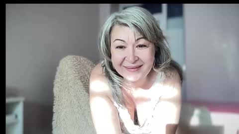 Charlotte online show from 01.12.26