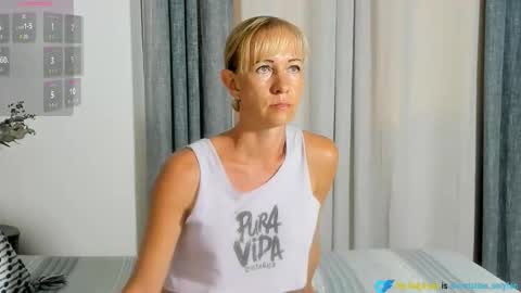 Christine online show from 11.21.25