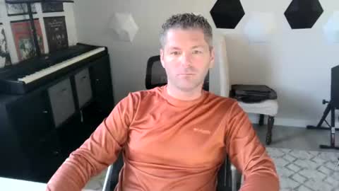 Snapshot of milf_hunter567 chatting on 10.22.25 milf_hunter567 online show from 10.22.25