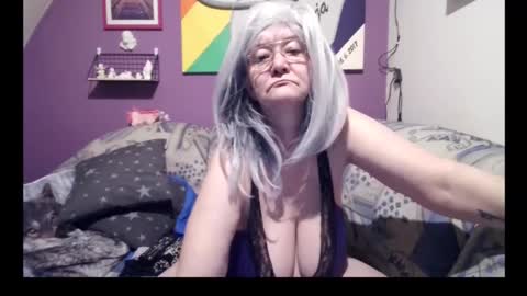 Milfchantal online show from 03.05.25