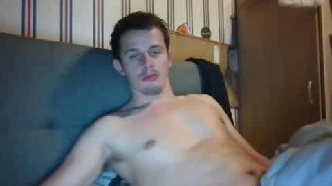 Snapshot of milfslikesme chatting on 12.20.24 milfslikesme online show from 12.20.24