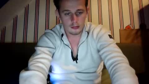 Snapshot of milfslikesme chatting on 03.09.25 milfslikesme online show from 03.09.25