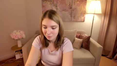 milinafox online show from 10.10.25