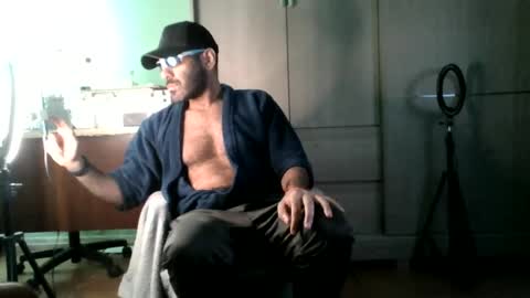 Snapshot of militaryx chatting on 06.25.26 militaryx online show from 06.25.26