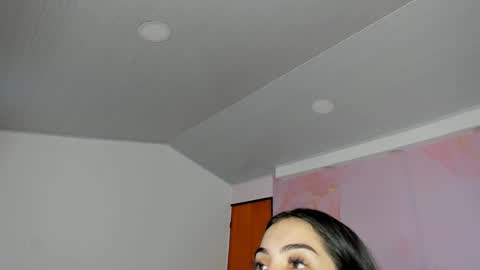 S O F I A online show from 10.12.25