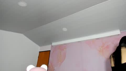 S O F I A online show from 10.21.25