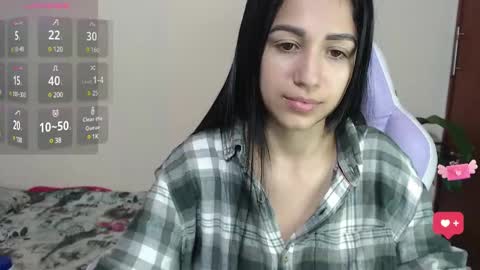 Snapshot of milk_little4u chatting on 03.07.25 luci online show from 03.07.25