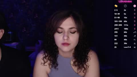 Snapshot of milk_slice chatting on 11.11.25 Stella and Neo online show from 11.11.25