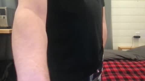 Snapshot of milkitdaddy chatting on 01.21.25 milkitdaddy online show from 01.21.25